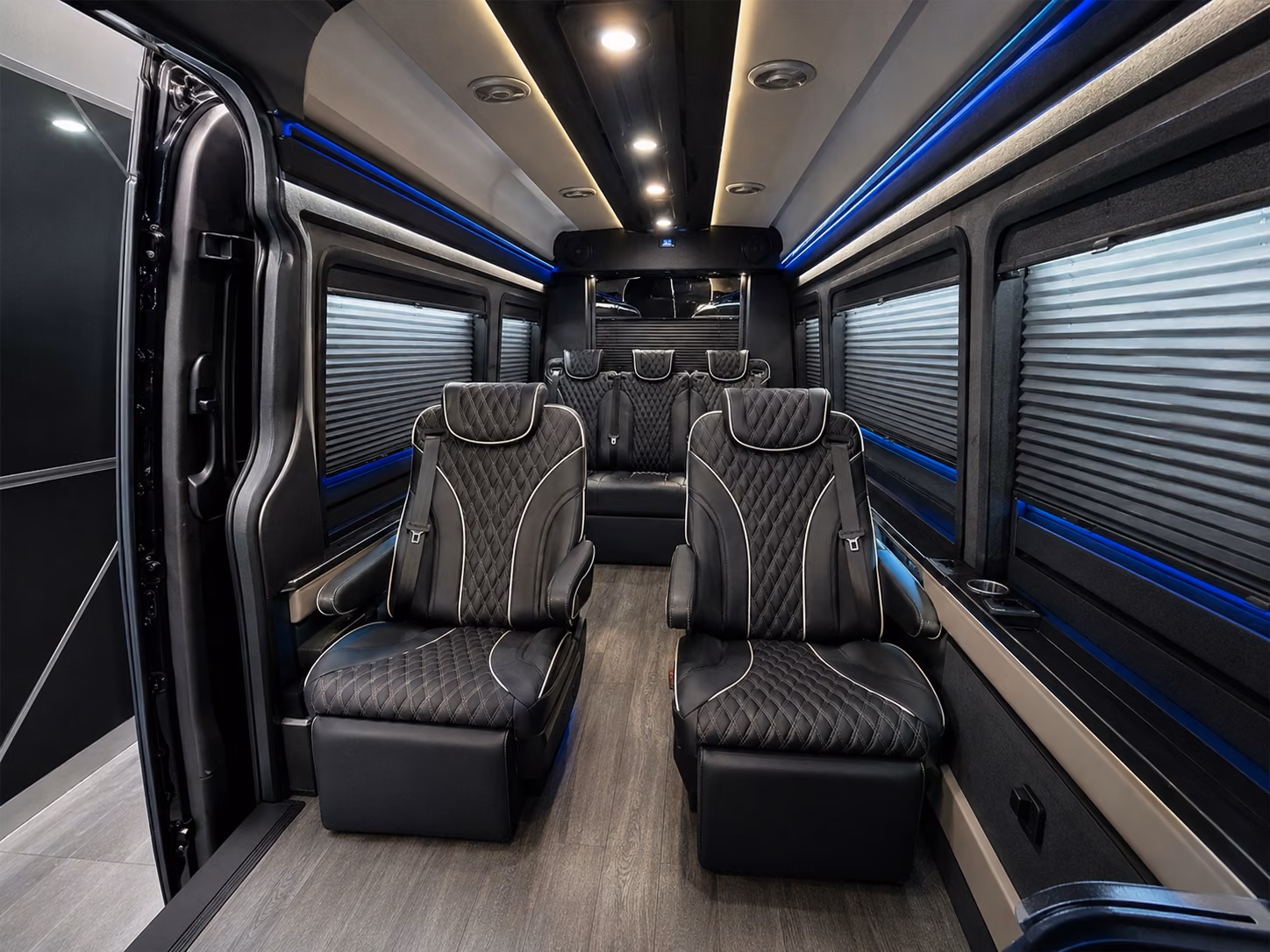 airport shuttle buses for fargo s university and student groups