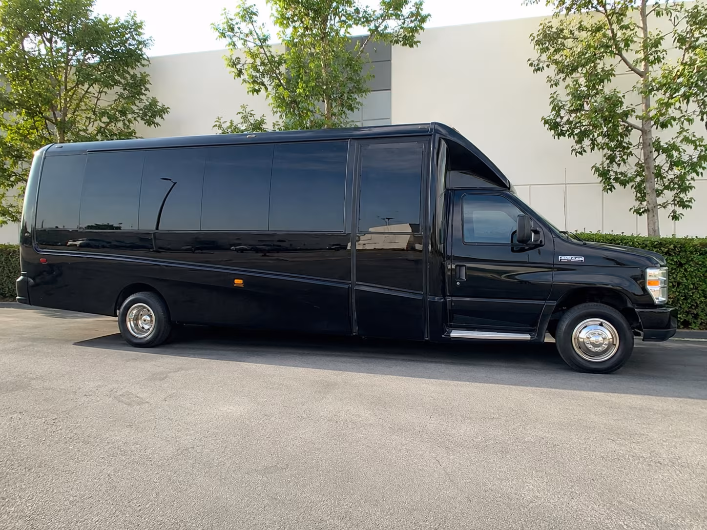 festival shuttle buses for red river valley fair and outdoor music events