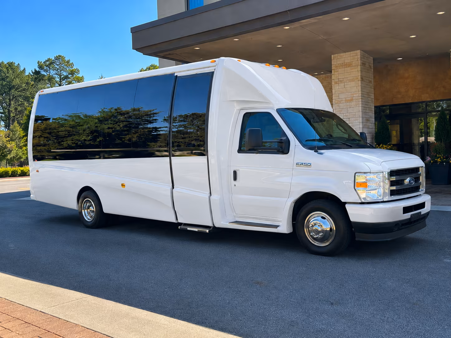 transportation buses for concerts at minnesota state university moorhead and concordia